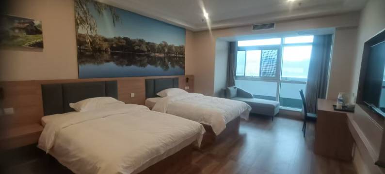 良苑商务酒店(华明产业园店)图片