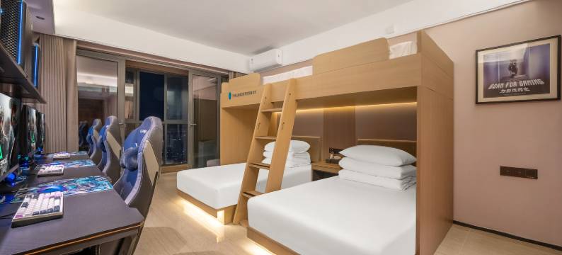 雷神电竞酒店(申润美邻荟店)图片