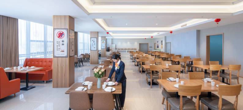 维也纳3好酒店(阿拉尔塔里木大学店)图片