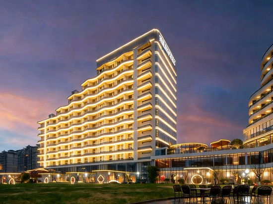 潮峰国际度假酒店