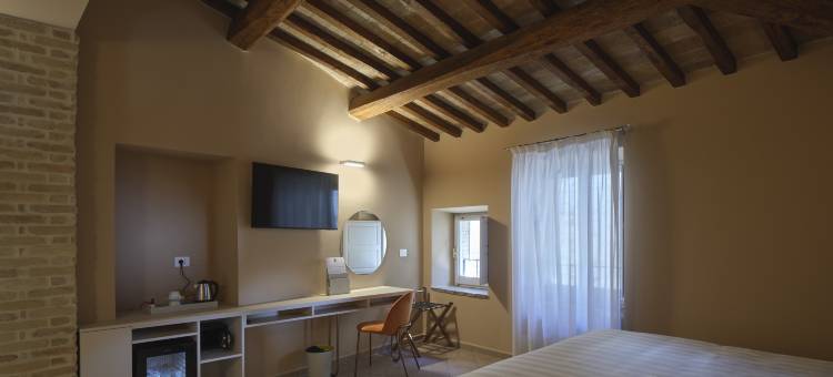 布鲁纳蒙蒂宫精品酒店(Palazzo Brunamonti Boutique Hotel)图片