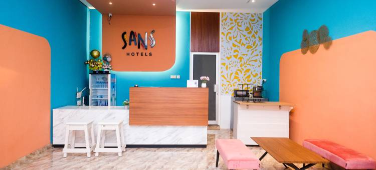 红多兹酒店-三宝垄城市公园梅多霍(Sans Hotel City Park Medoho Semarang)图片