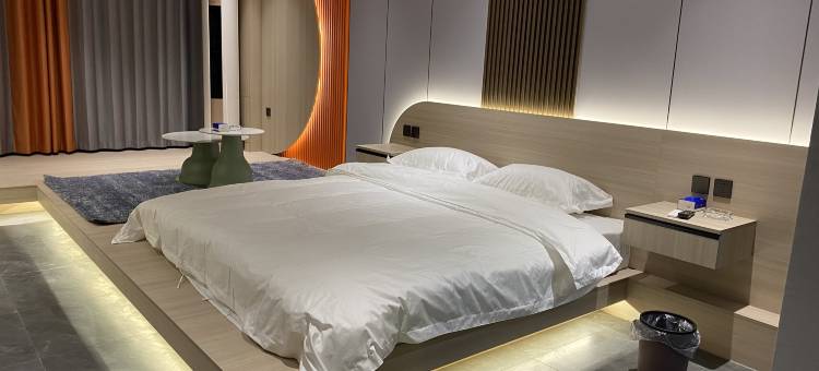 风花民宿(冠兴商厦店)图片