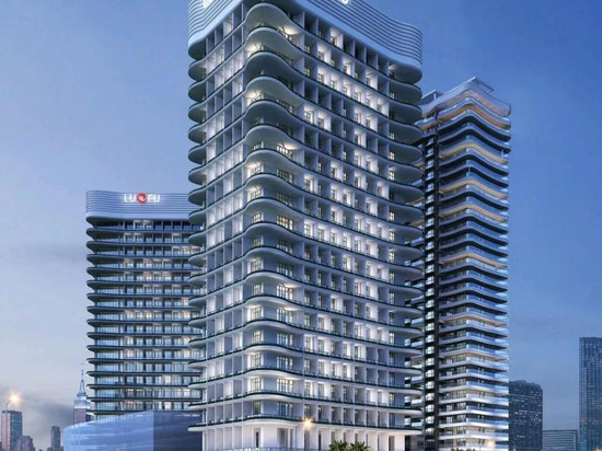 罗孚空中温泉酒店