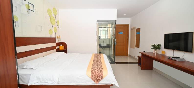 万龙快捷酒店(北海宁春城购物广场高铁站店)图片