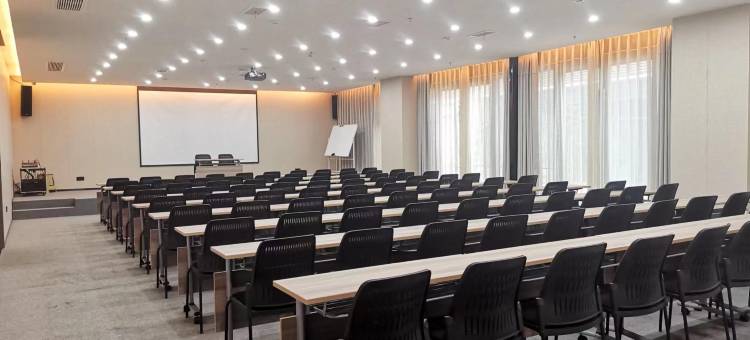 禅驿度假酒店(自贡方特恐龙王国店)图片