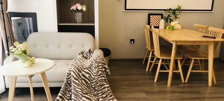 优伽城市投影公寓(鹿城店)图片