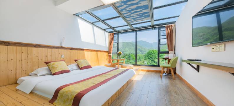 溪舍·山野绿荫私汤温泉旅居美宿(安吉浙北大峡谷龙王山漂流店)图片