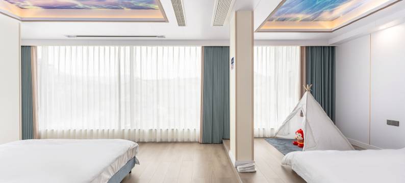 六十六号民宿(OMG心跳乐园店)图片