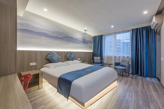 宁波百尚酒店(天一广场城隍庙店)