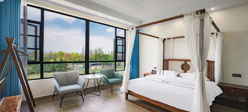 都江堰兰兮畔民宿(青城山高铁站店)图片