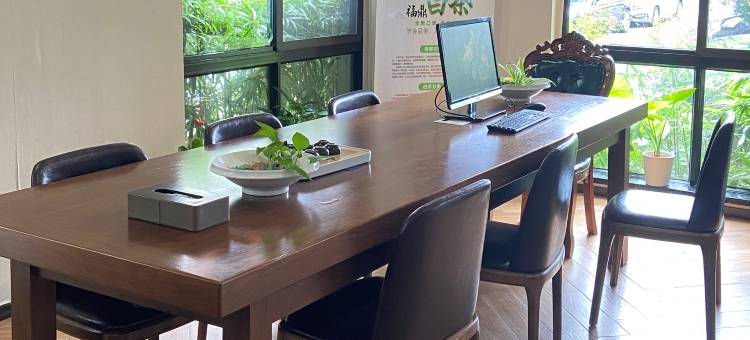 鲸战电竞影院酒店(江北洪塘中路店)图片