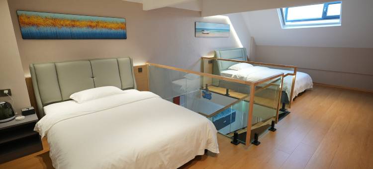 蓝调轻奢·民宿公寓(天福广场店)图片