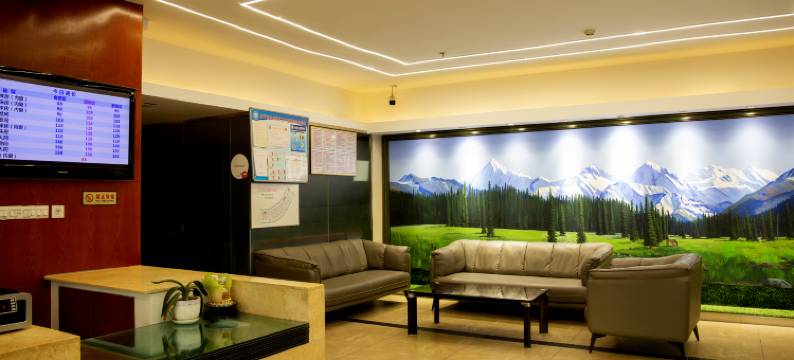 伊宁君临酒店图片