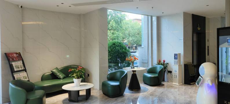 良居酒店(汉中高铁站中心医院店)图片