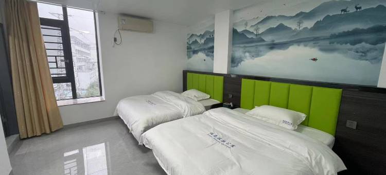 柏曼温泉公寓(丰顺罗孚水上乐园店)图片