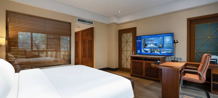 朗丽兹酒店(重庆南滨路圣地温泉店)图片