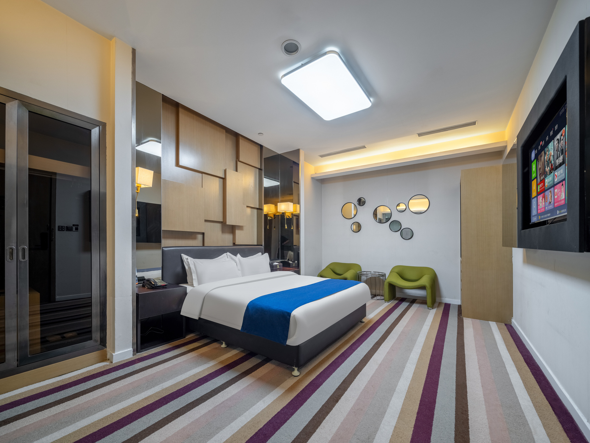 Qingdao Jinfuyue Hotel (Heilongjiang Middle Road Oriental City Branch) Over view