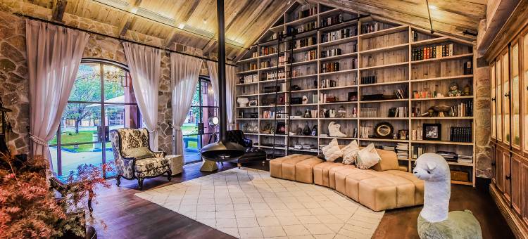 吾以溪右 · Creekside庭院度假民宿(三宝国际陶艺村店)图片