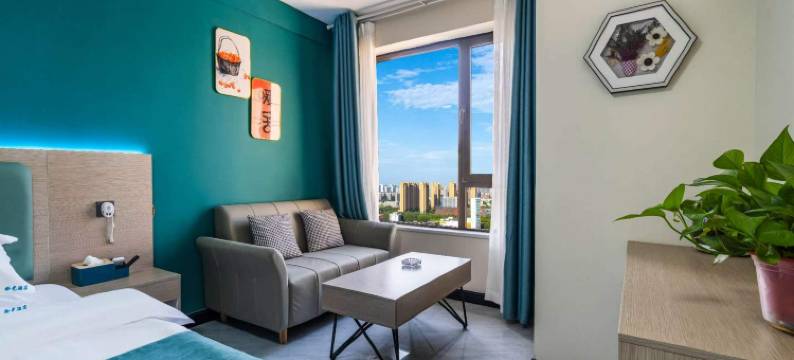 仟陌·千寻酒店(郑州客运北站刘庄地铁站店)图片