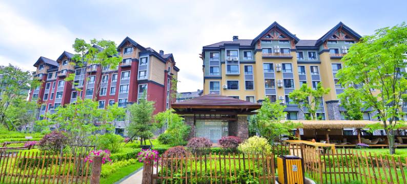 国信温泉酒店(二道白河长白山高铁站店)图片