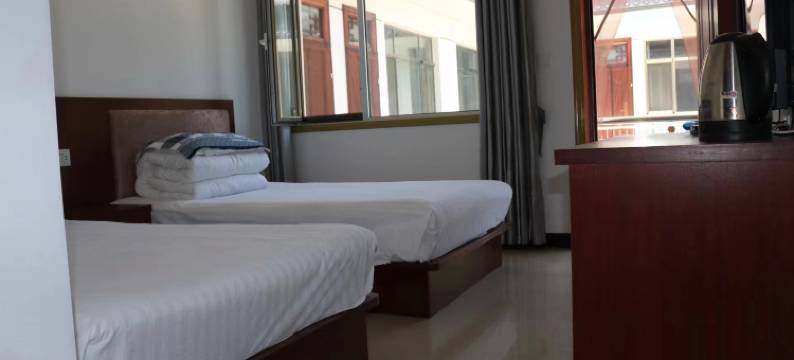 骆驼王子民宿(麦积山石窟景区店)图片