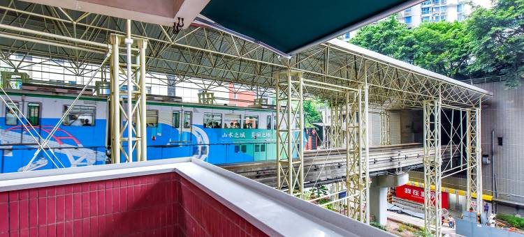 宏安酒店(重庆解放碑洪崖洞店)图片