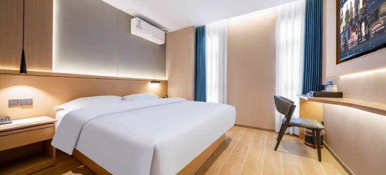 戴丁精选酒店(武汉江汉路步行街汉口江滩店)图片