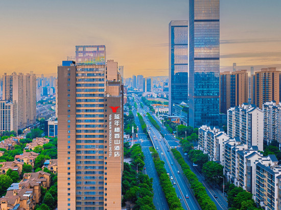 长沙高铁南站延年檀香山酒店(长沙大道地铁站店)