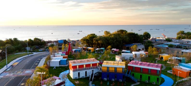 箱约比基尼海景民宿(兴城邴家湾比基尼广场店)图片