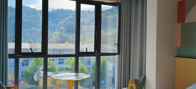 艺选安来酒店图片