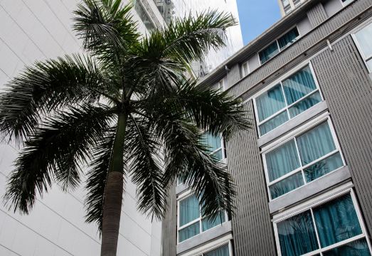 Nantra Sukhumvit 39 over view