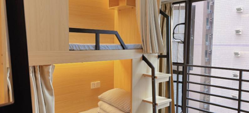 遇见木屋青年民宿(南山地铁站店)图片