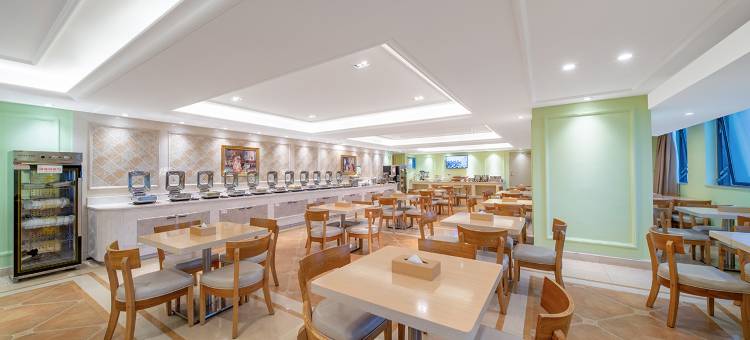 维也纳国际酒店(湛江万达广场店)图片