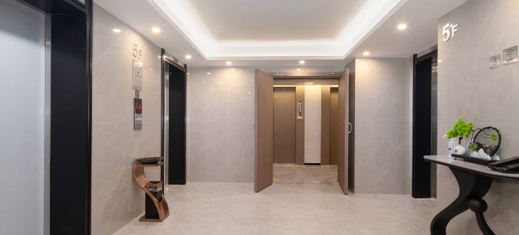 维也纳酒店(贵阳火车站万象城店)图片