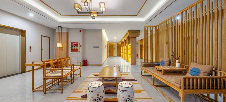 悦居酒店(信阳高铁东站大信广场店)图片