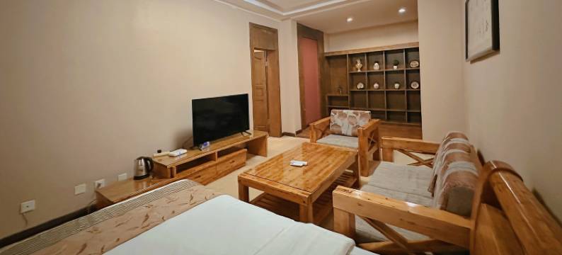 爱泊酒店(伊宁火车站店)图片