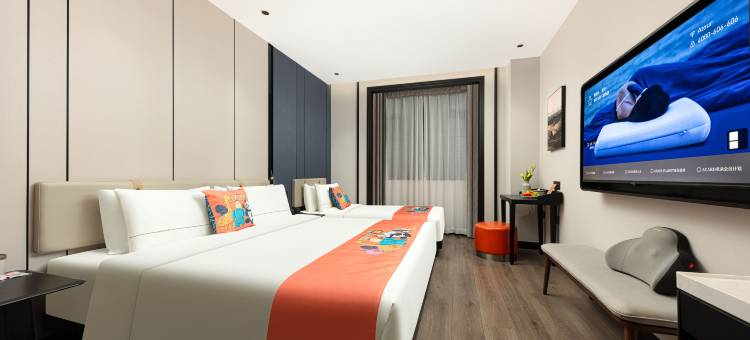 杭州西湖武林广场延安路亚朵X酒店图片