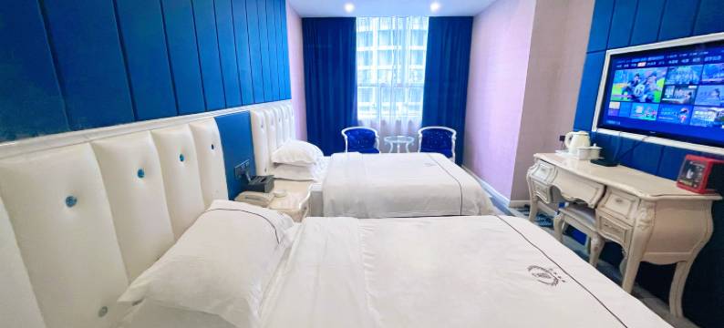 耒阳皇朝时尚主题酒店图片