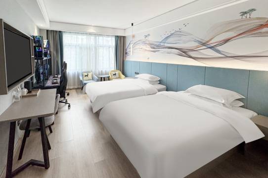 亚信电竞酒店(福州长乐动车站首占店)