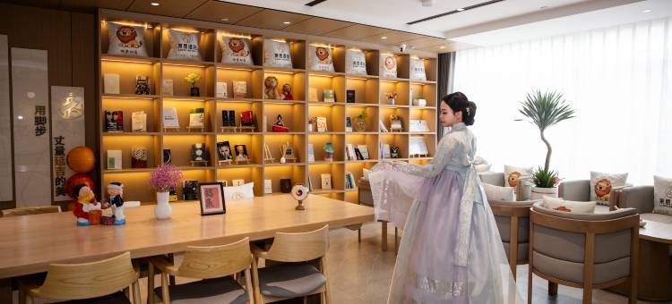 莱恩·设计师酒店(延吉延边大学水上市场店)图片