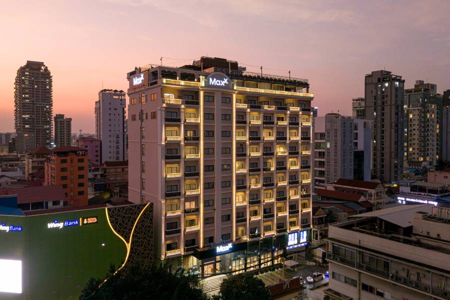 金邊中心美侖美奐酒店（華住旗下品牌）
