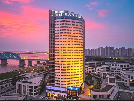 逸柏国际酒店(南昌西站国体中心店)