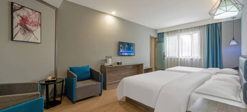 尚品怡家酒店(西安外事学院丈八北路地铁站店)图片