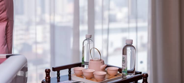 东莞汇丽华酒店(常平南站百花时代店)图片