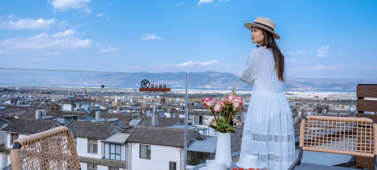 AuraVilla·煊府｜苍海间·私享花园奢简美墅(大理古城店)图片