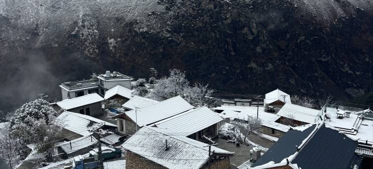 虎跳峡镇马帮驿栈(虎跳峡店)图片