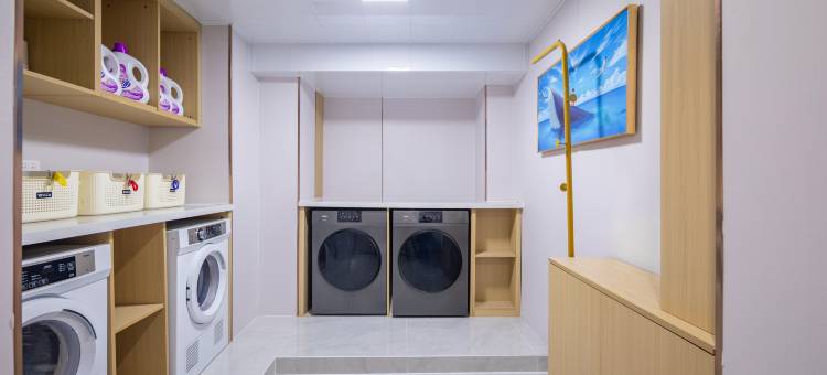 青岛兰呈美宿(五四广场延安三路地铁站店)图片