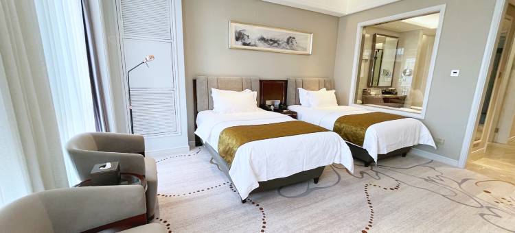 赤峰塞伦盖蒂酒店图片