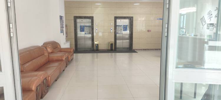 乌鲁木齐四季之家酒店(九鼎冷库食品市场店)图片